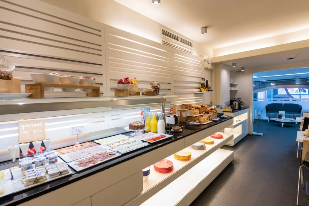 Atenea Rekord Suites Barcelona