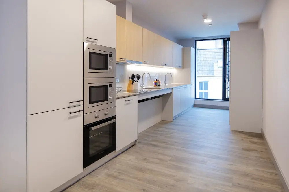Coleman Court Summer Accommodation