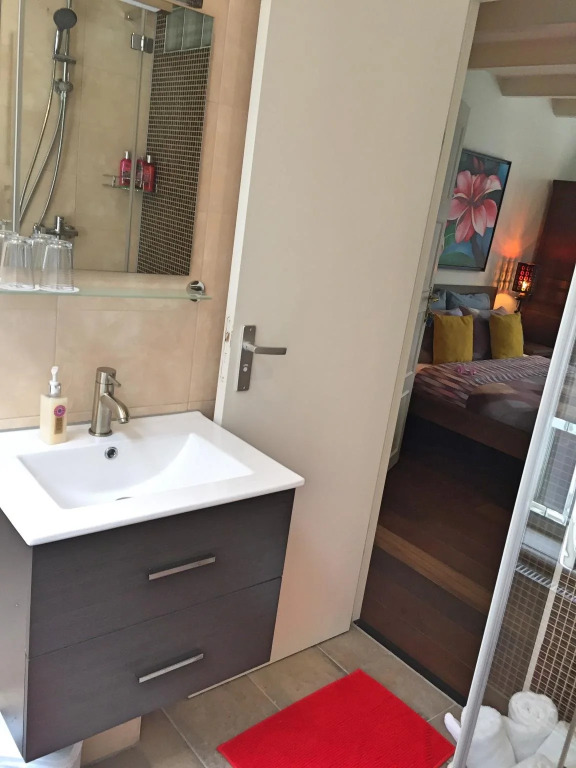 Amsterdam 4 Holiday GuestRooms