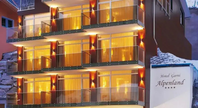 Hotel Alpenland