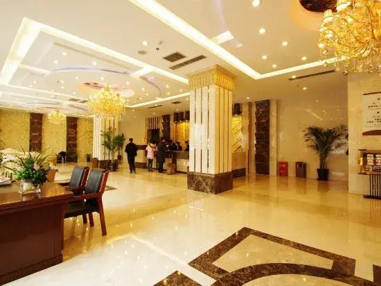 Universal House Haiyi Hotel