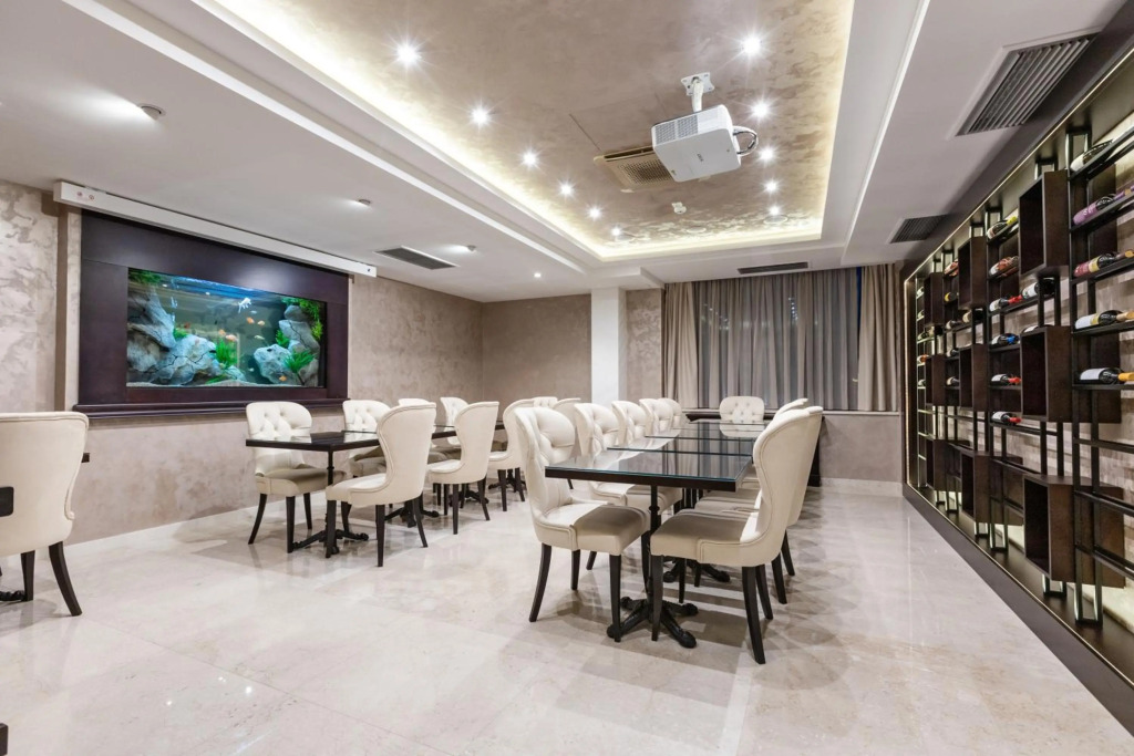 GARNI HOTEL AMI