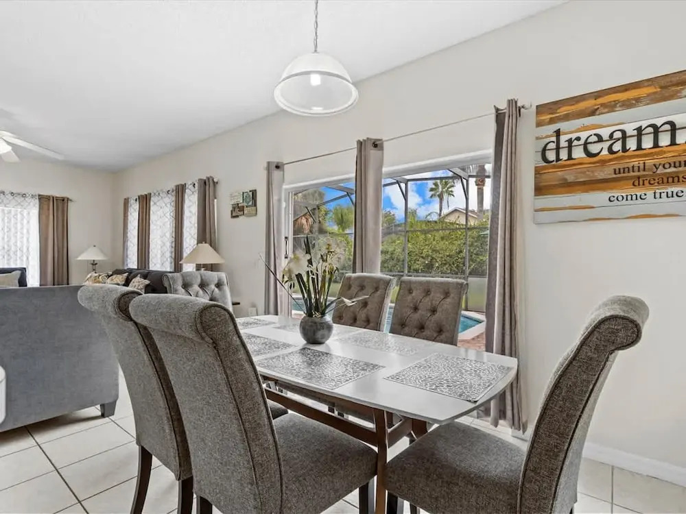 4bd Villa Near Epic Universe and Disney with private Pool townhouse