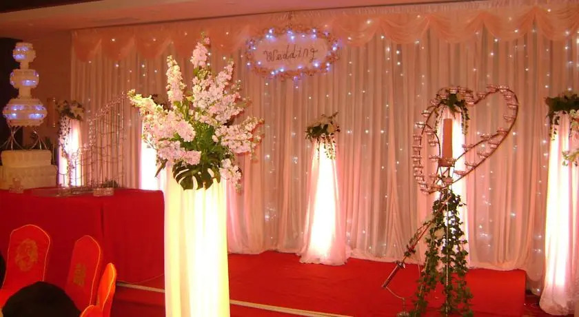 Shenghong International Hotel