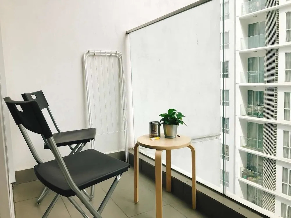 7kgTravellerHome  KLCC-COSY Studio