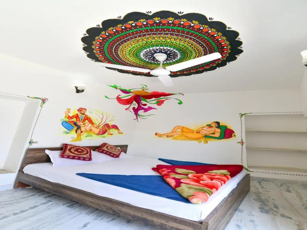 L G Guest House