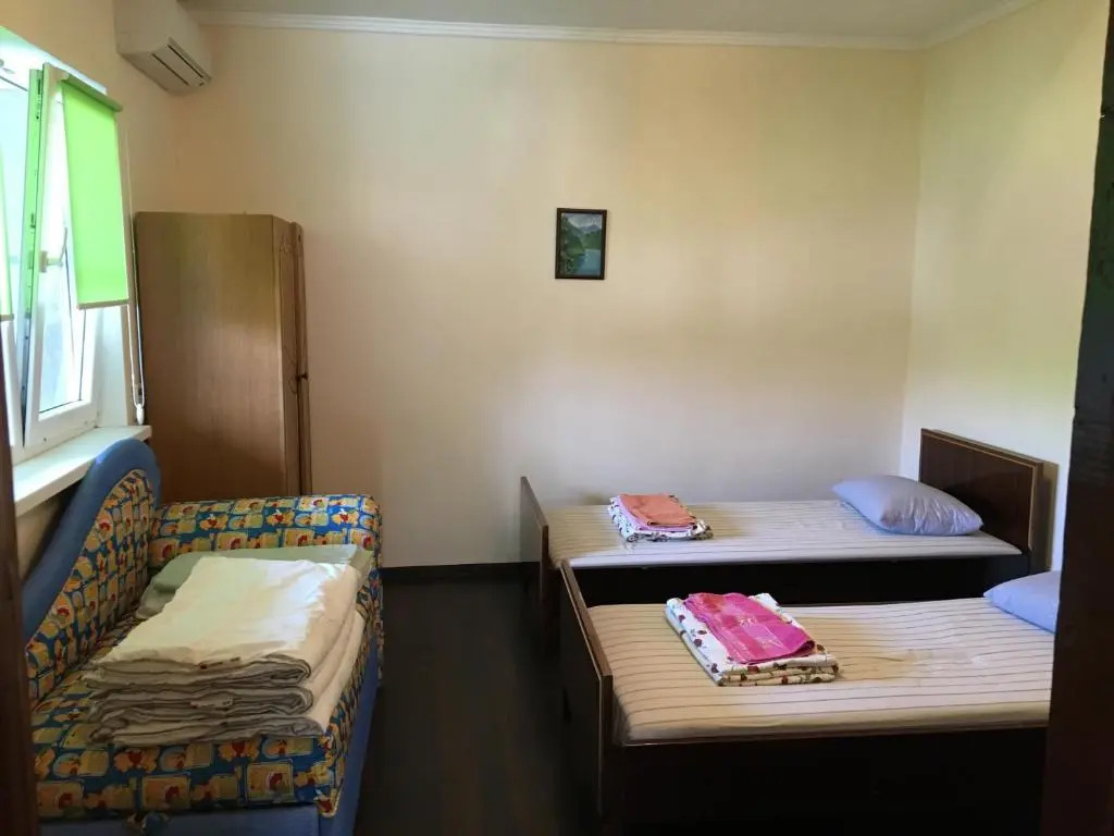 Amza Guest House