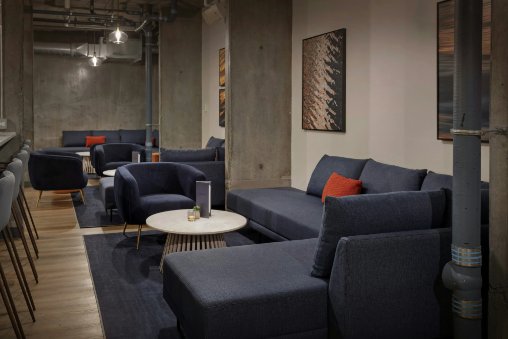 The LOOM Hotel, Tapestry Collection by Hilton