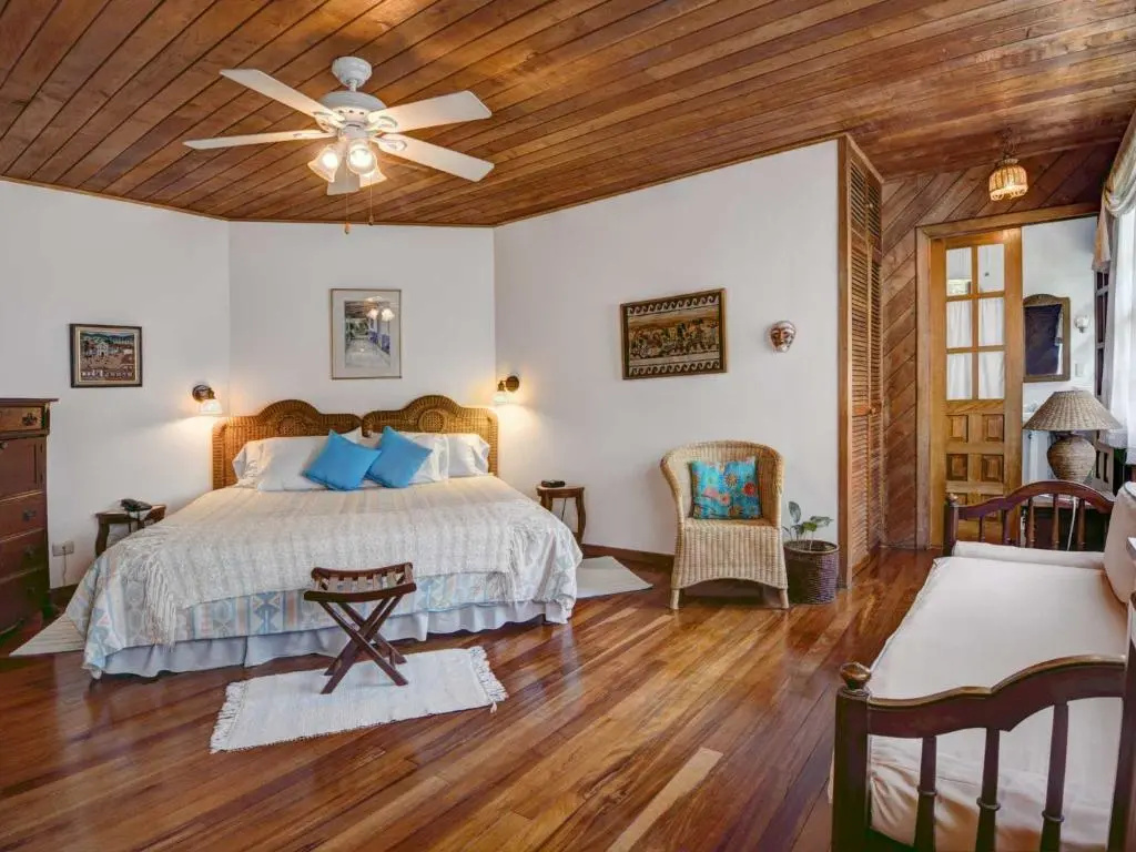 Casa De Las Tias