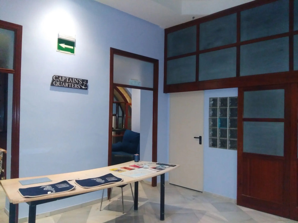 Hostal Casa Nautilus