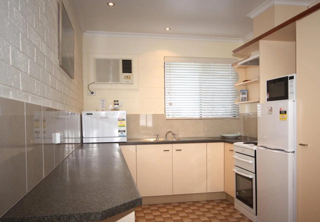 Allambi Holiday Apartments