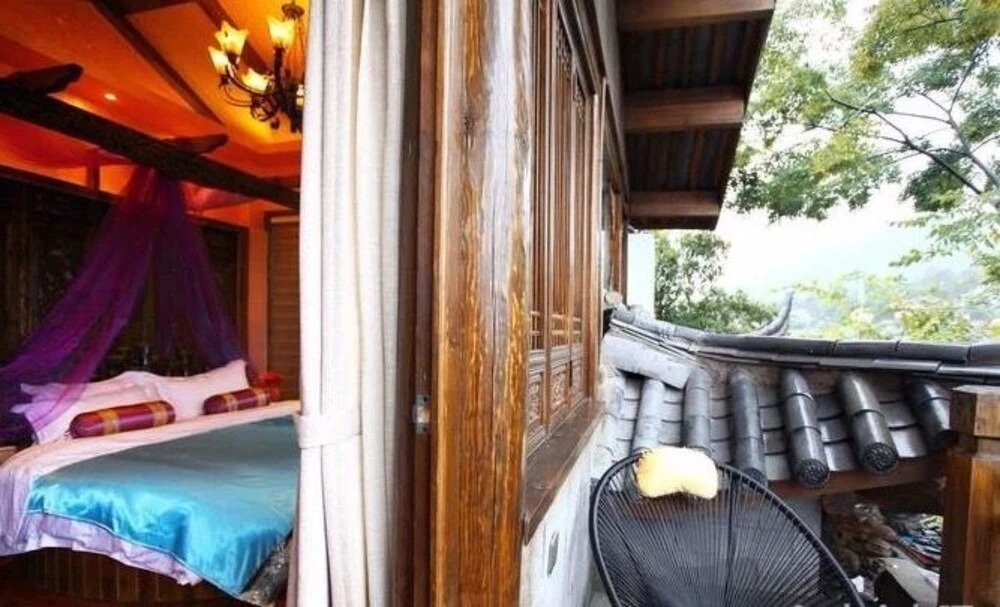 Lijiang Linzhixia Inn