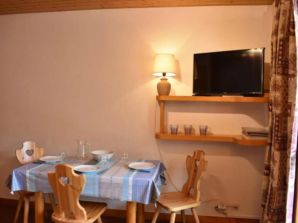 Appartement Méribel, 1 pièce, 4 personnes - FR-1-180-297