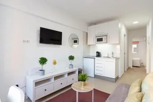 Mp7 Renovated Apartment Right On The Beach 700 Meters Away From Old Town
