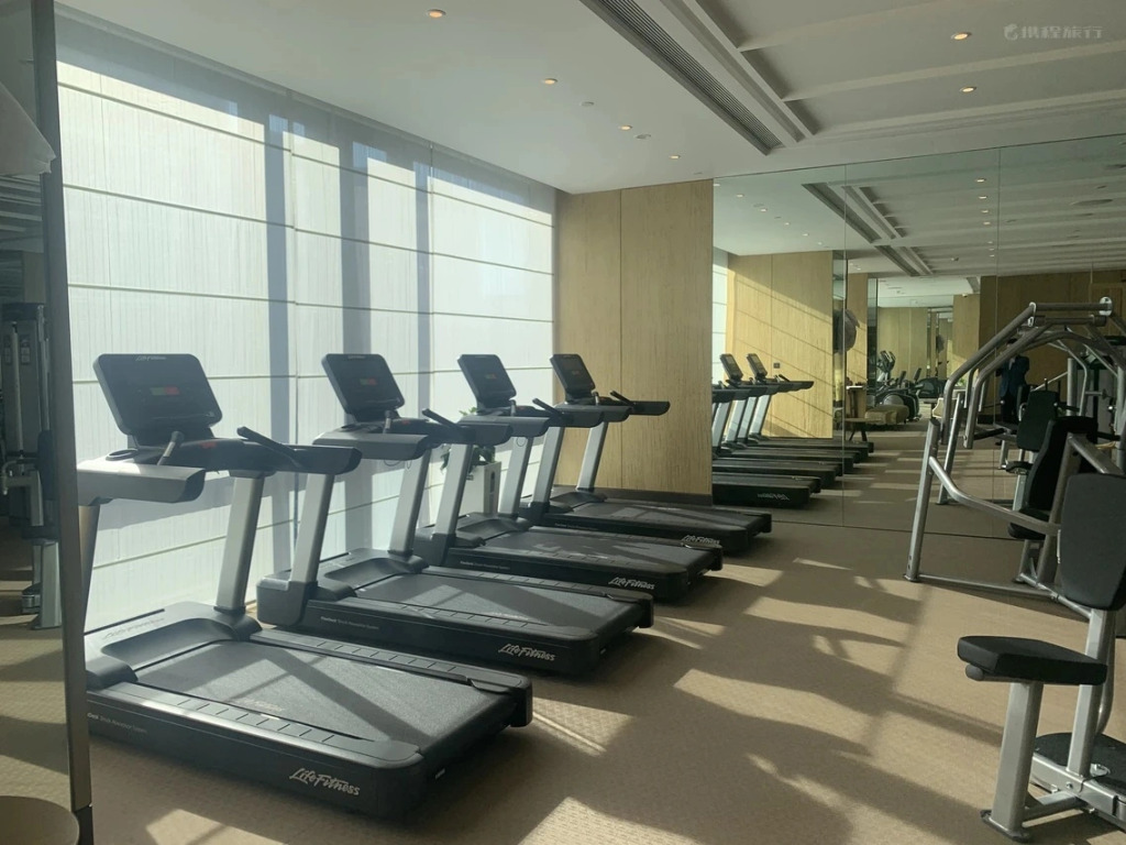 New World Langfang Hotel