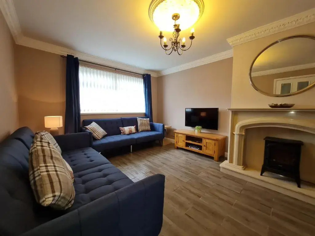 ** family 3 Bed house BPW, with private garden **