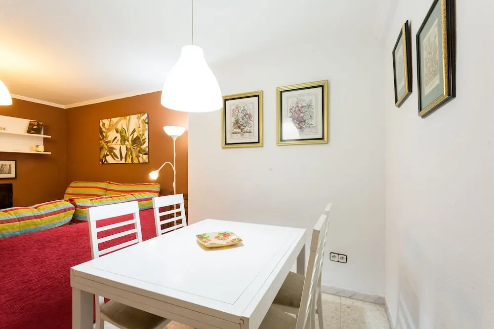 Genteel Home Albareda