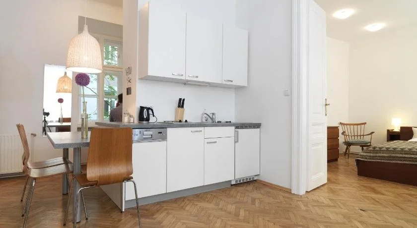 Kaiser Apartments