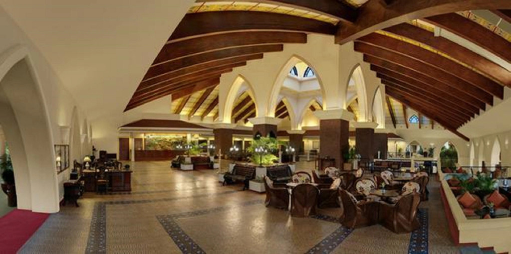 Caravela Beach Resort