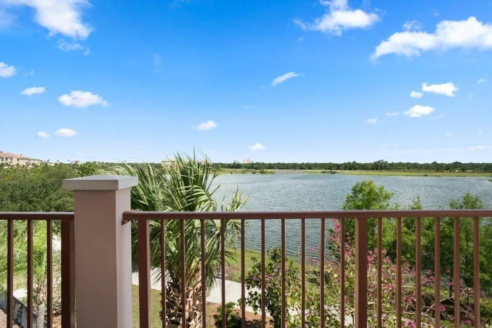 Lake View Vista Cay 3 Bed 2 Bath Condo 3 Bedroom Condo