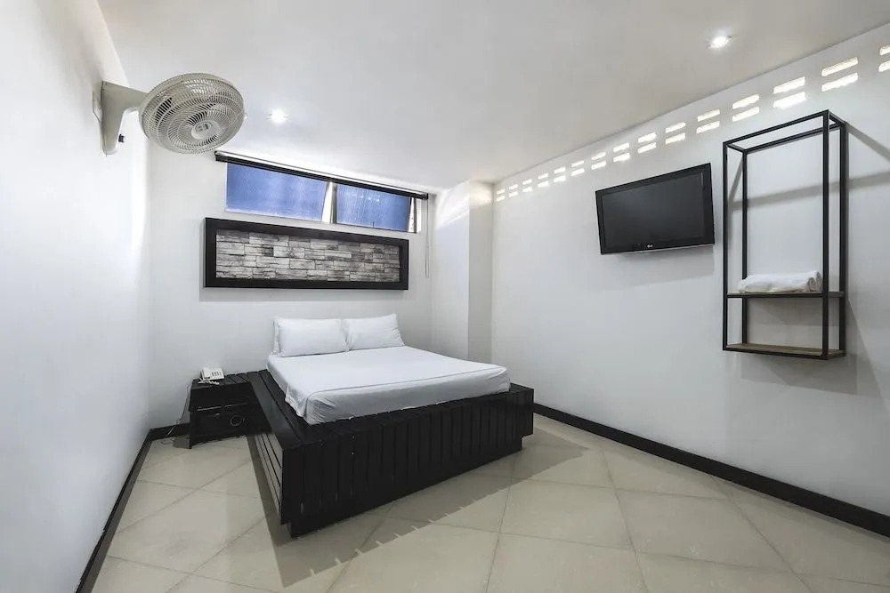 Hotel Kong