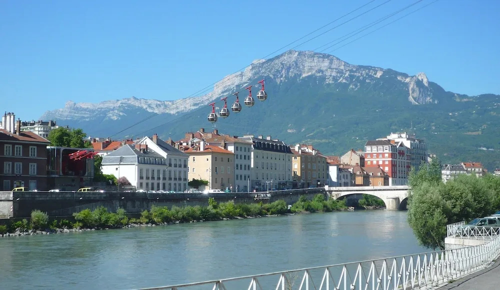 Studio proche du centre de Grenoble et universités