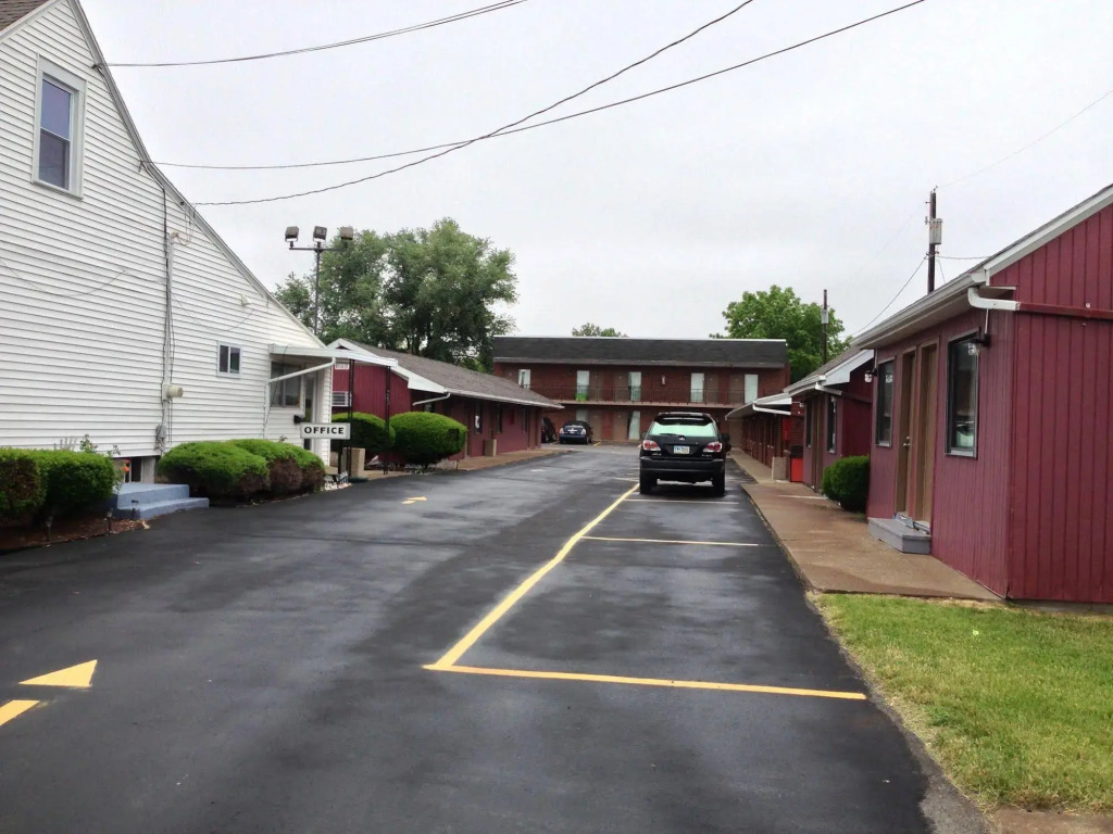 Quality Lodge - Cedar Point Area