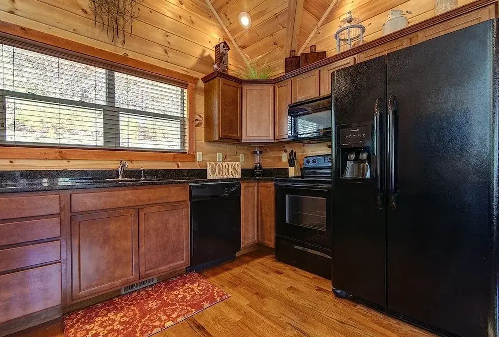 Mountain Romance 1 Bedroom 1 Bathroom Home