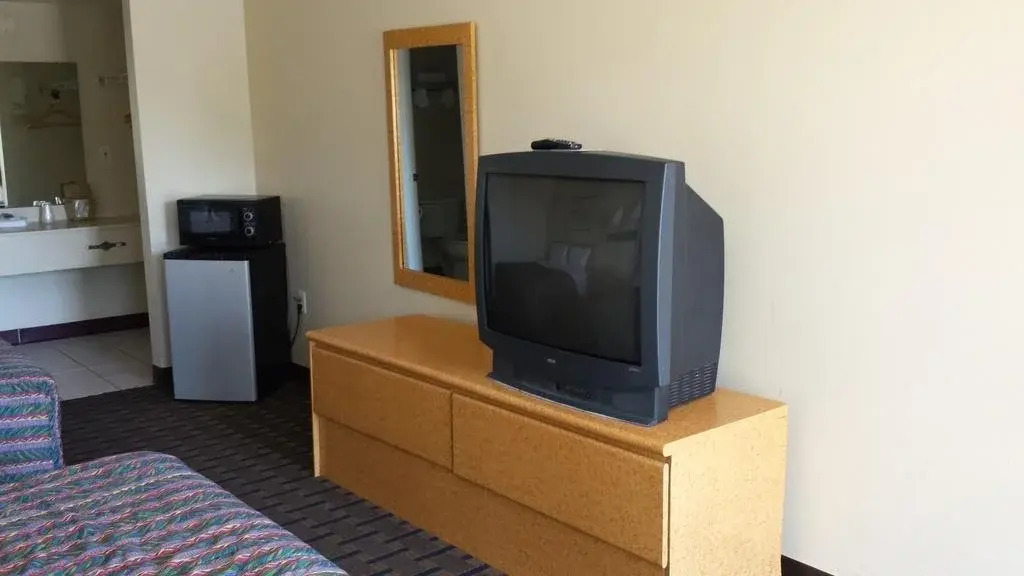 Serena Inn