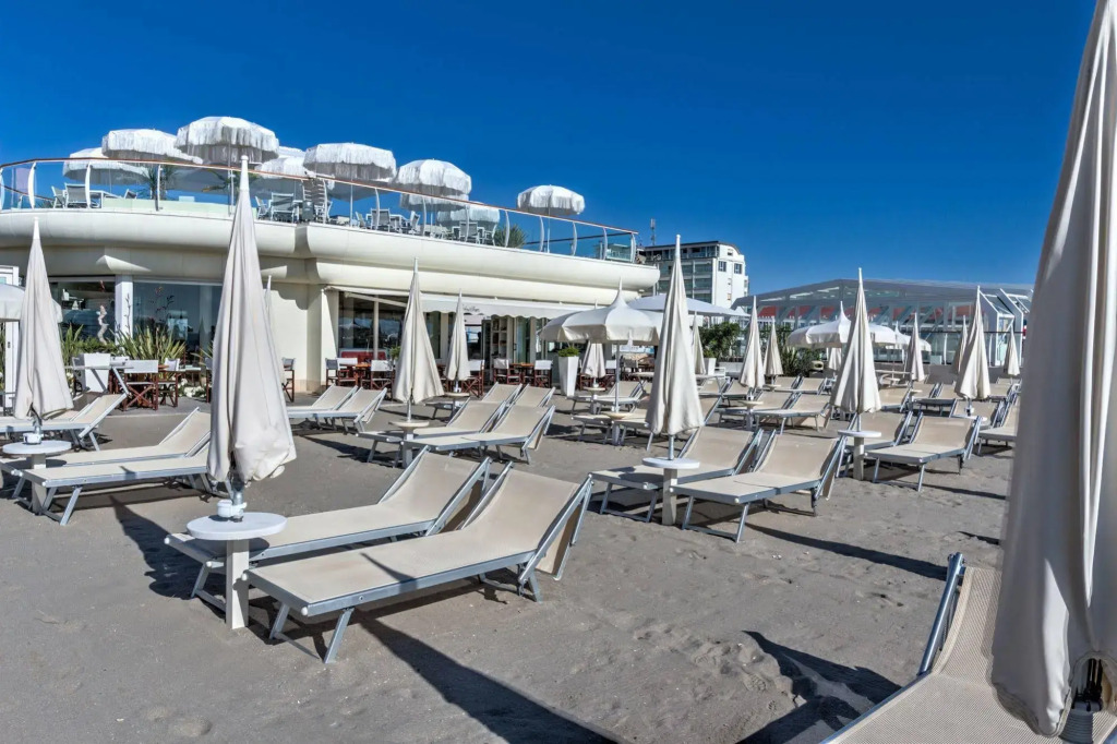 Hotel Condor