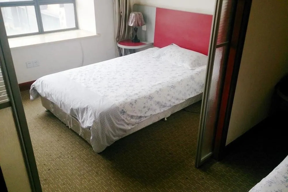 Zhiqing Shidai Boutique Hotel