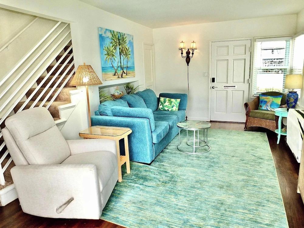 Walk to Beach, Tropical Patio, World Cup, Sleeps 5