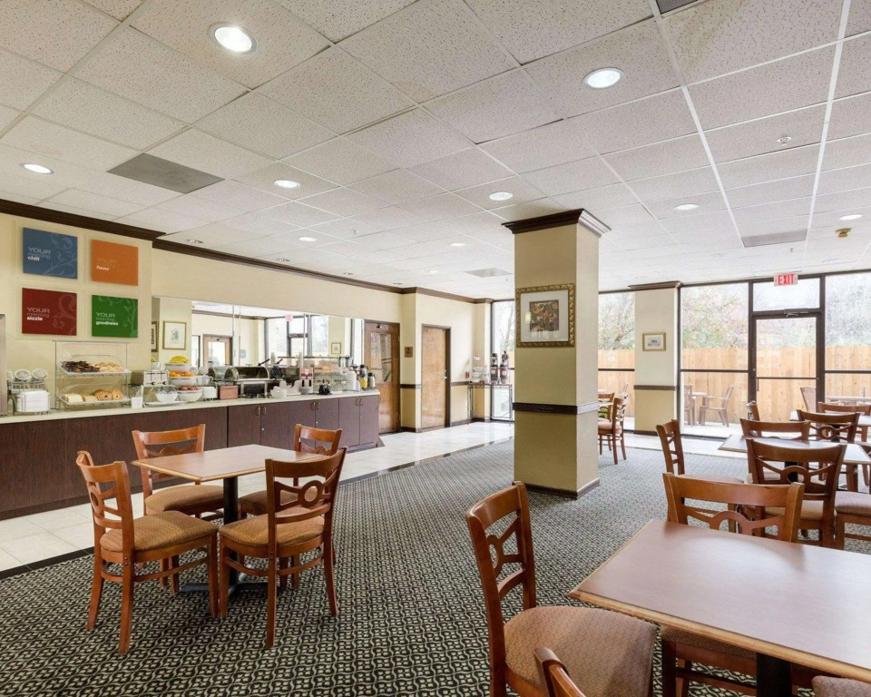 Comfort Suites Bush Intercontinental Airport