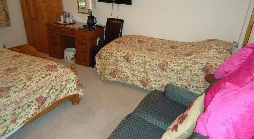 Chantlers B & B