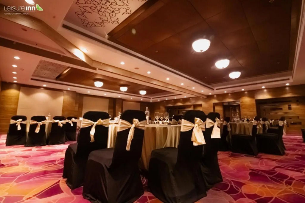 Leisure Inn Grand Chanakya