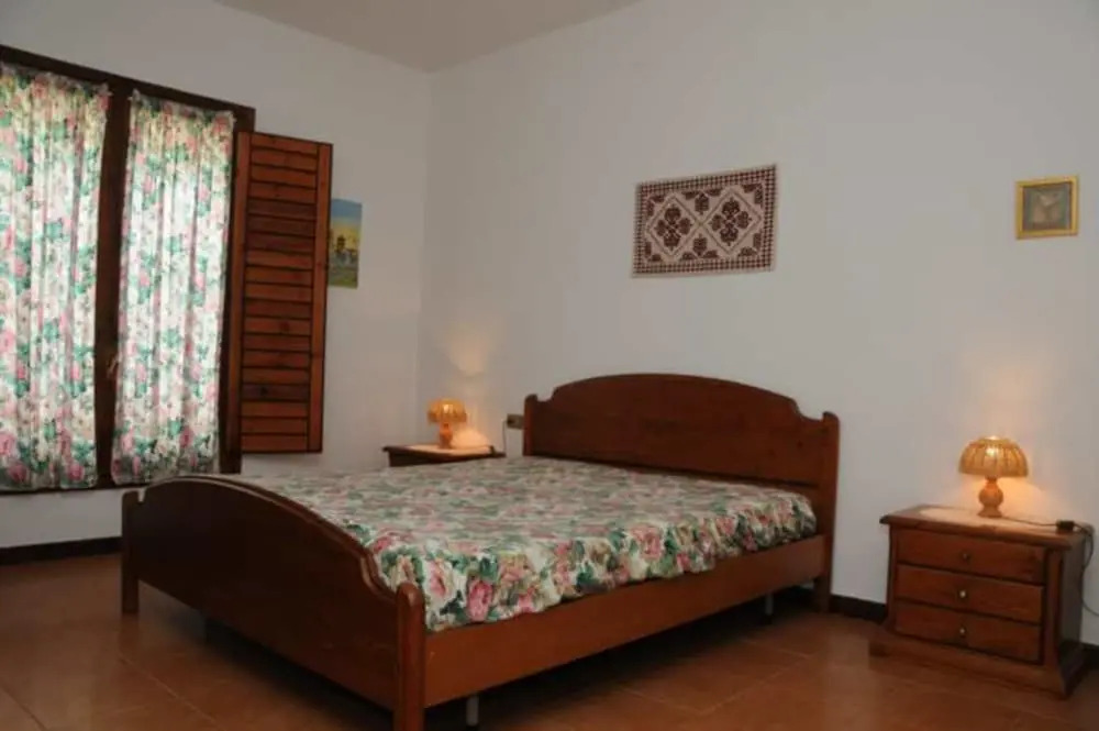 Spiaggia Bianca Pedra Rosa - Your House in Sardinia