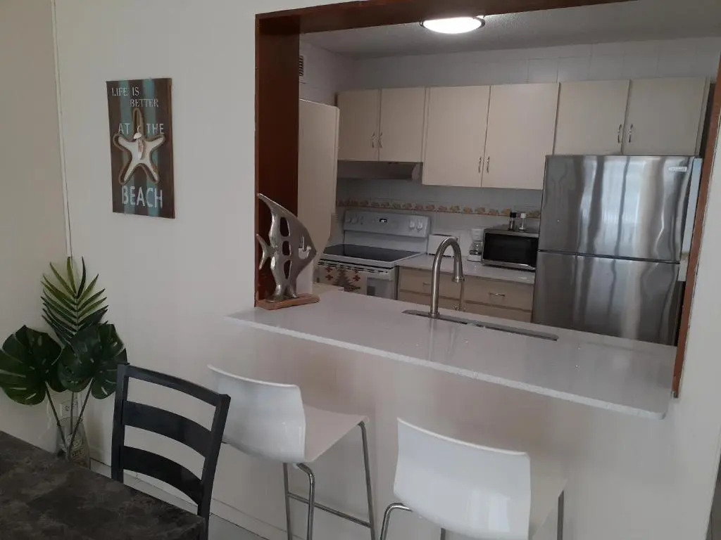 Coral Beach Isla Verde Beach Front Large 1 Bedroom Apt 208 Tower 1