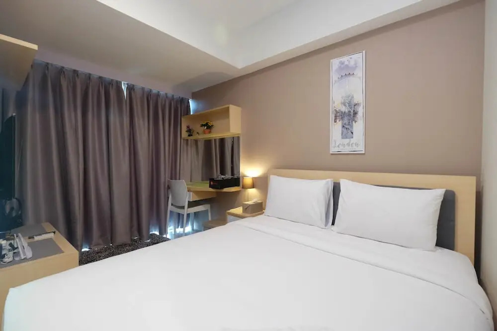 Well Furnished 1BR Grand Kamala Lagoon Apartment