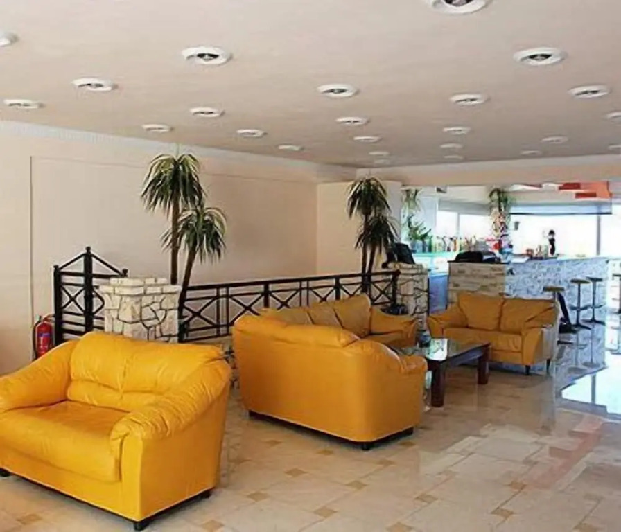 Aloha Hotel