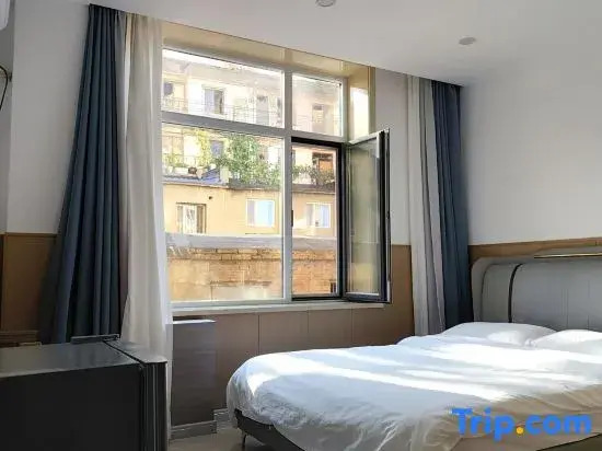 Jinshan Homestay (Seafood Street)