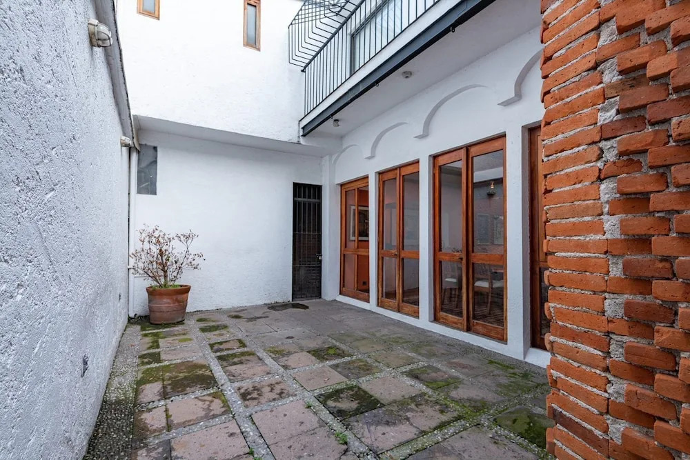 3 Bedroom house at the best of Coyoacan