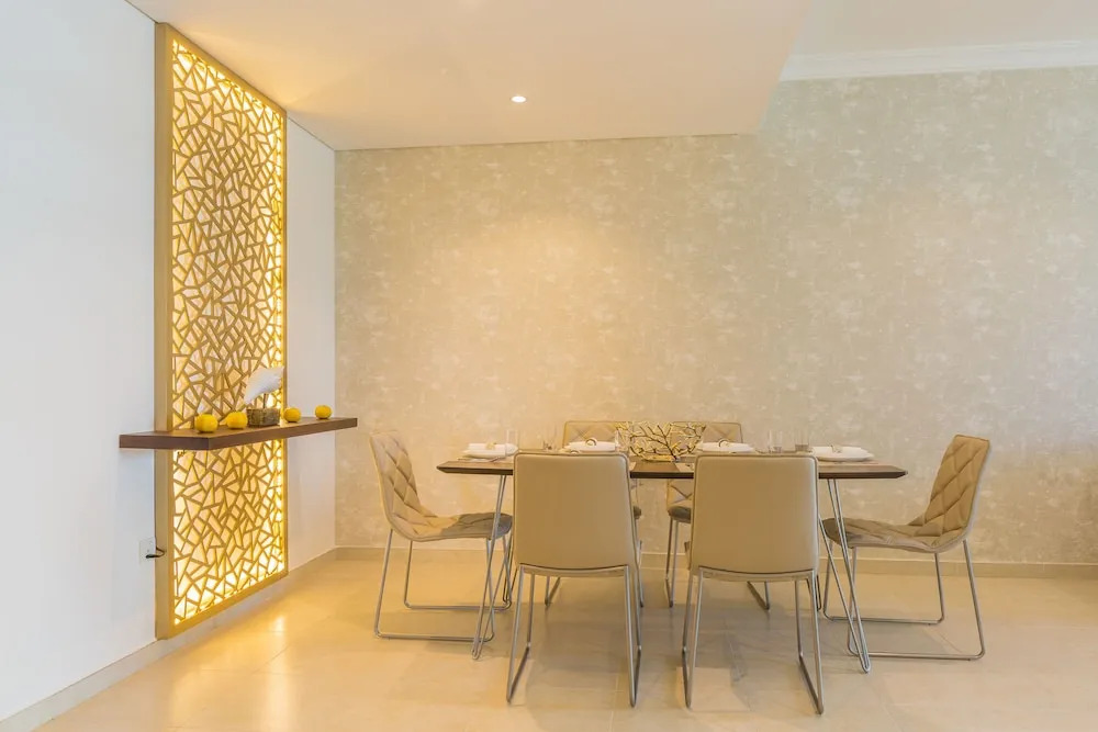 Faraway Homes - Marina Heights