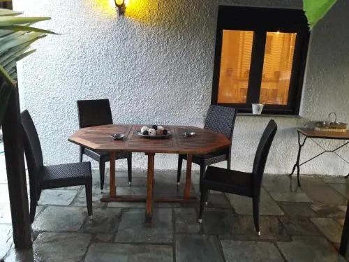 Kesi Holiday Home