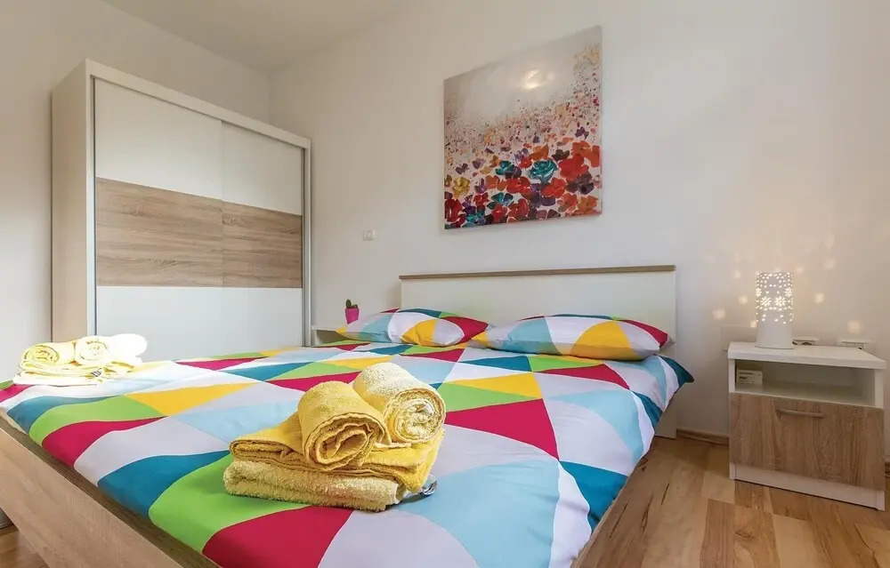 Awesome Home in Vodnjan With 3 Bedrooms, Internet and Outdoor Swimming Pool