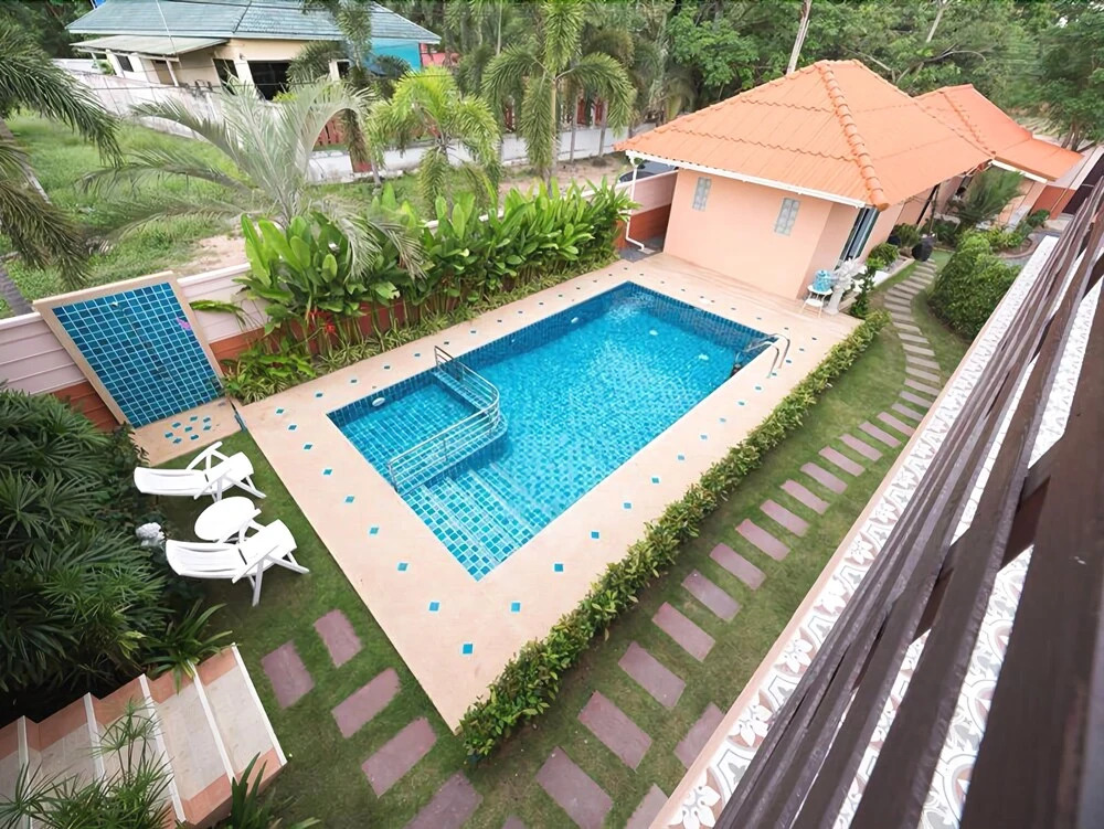 Baan Alisa