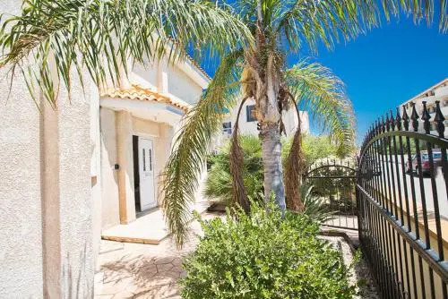 The Ultimate 5 Star Holiday Villa in Protaras with Private Pool And Close To the Beach, Protaras Villa 1316