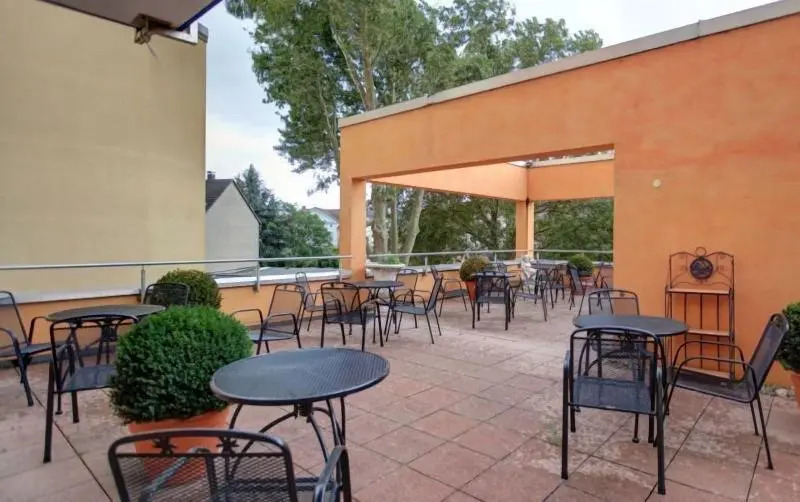 ates Hotel Kehl