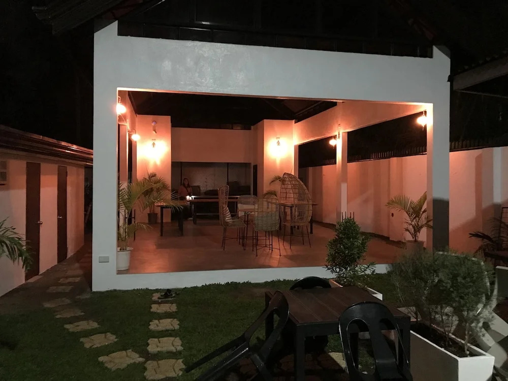 Thistle Inn
