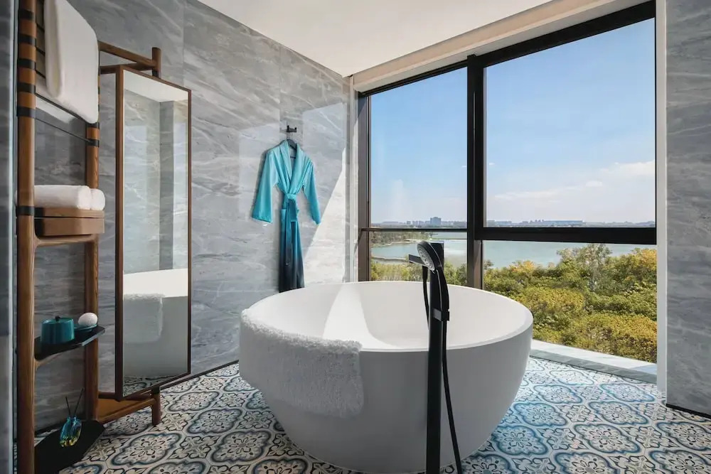 Hotel Indigo Suzhou Jinji Lake by IHG
