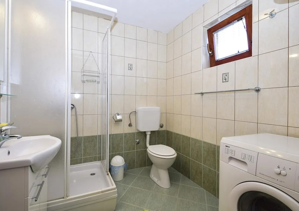 Apartments Lela Drage
